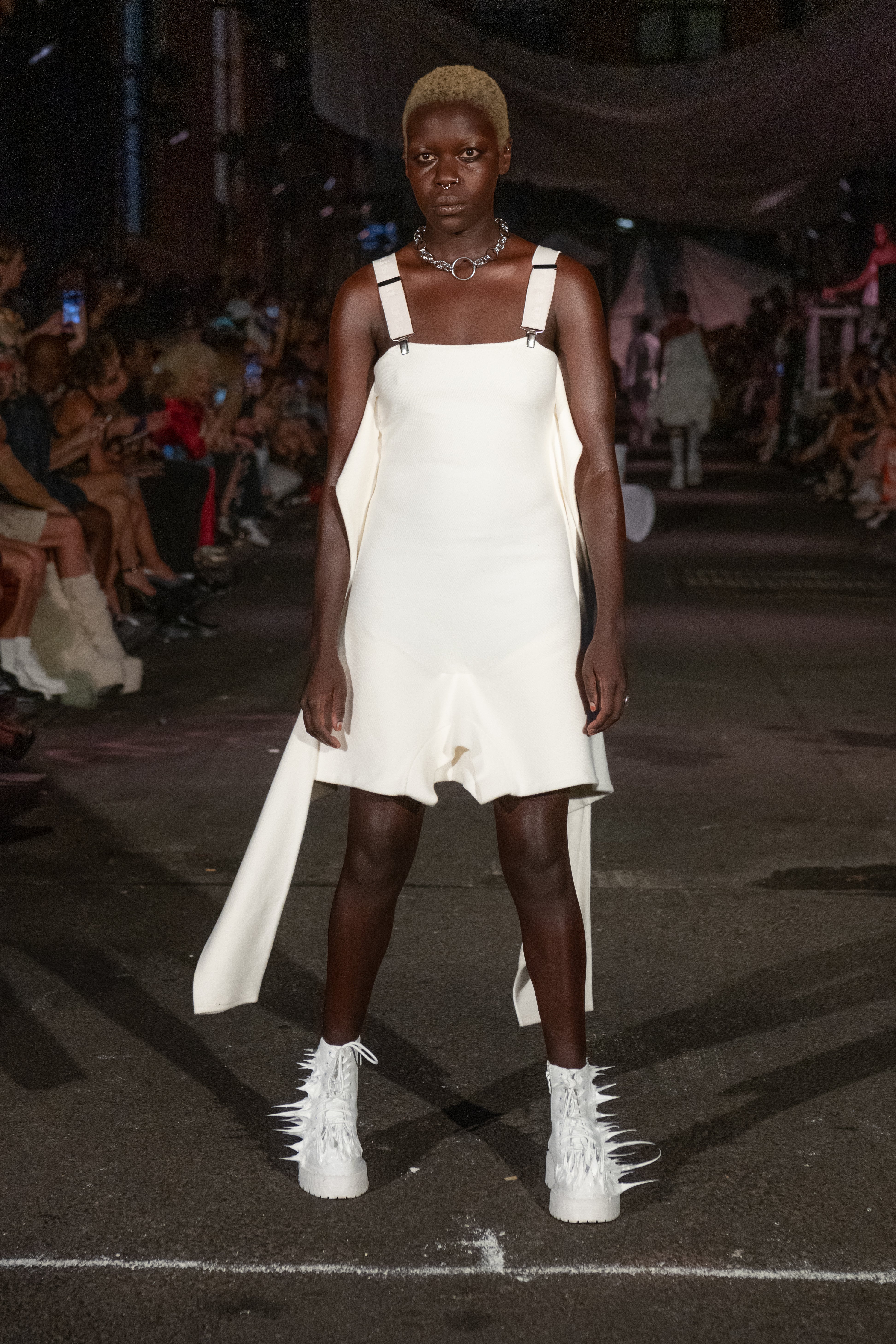 Maison Blanche by Yannik Zamboni NYFW SS23 9.14.22 - photo by Andrew Werner, Z72_3922.jpg__PID:a5e1cafc-0705-4206-a828-982def1cb11e