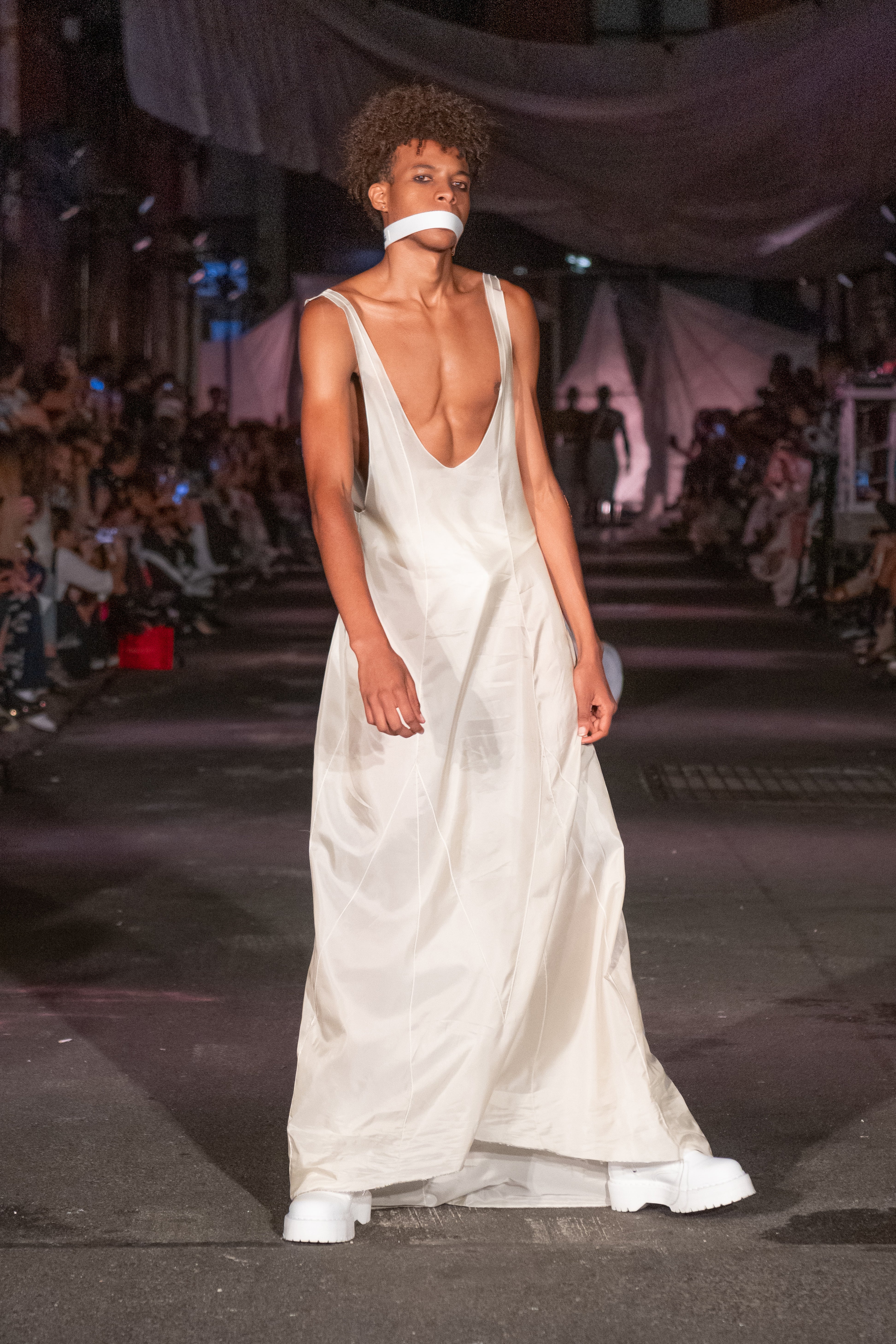 Maison Blanche by Yannik Zamboni NYFW SS23 9.14.22 - photo by Andrew Werner, Z72_4016.jpg__PID:6828982d-ef1c-411e-89f1-22fb2934ad89