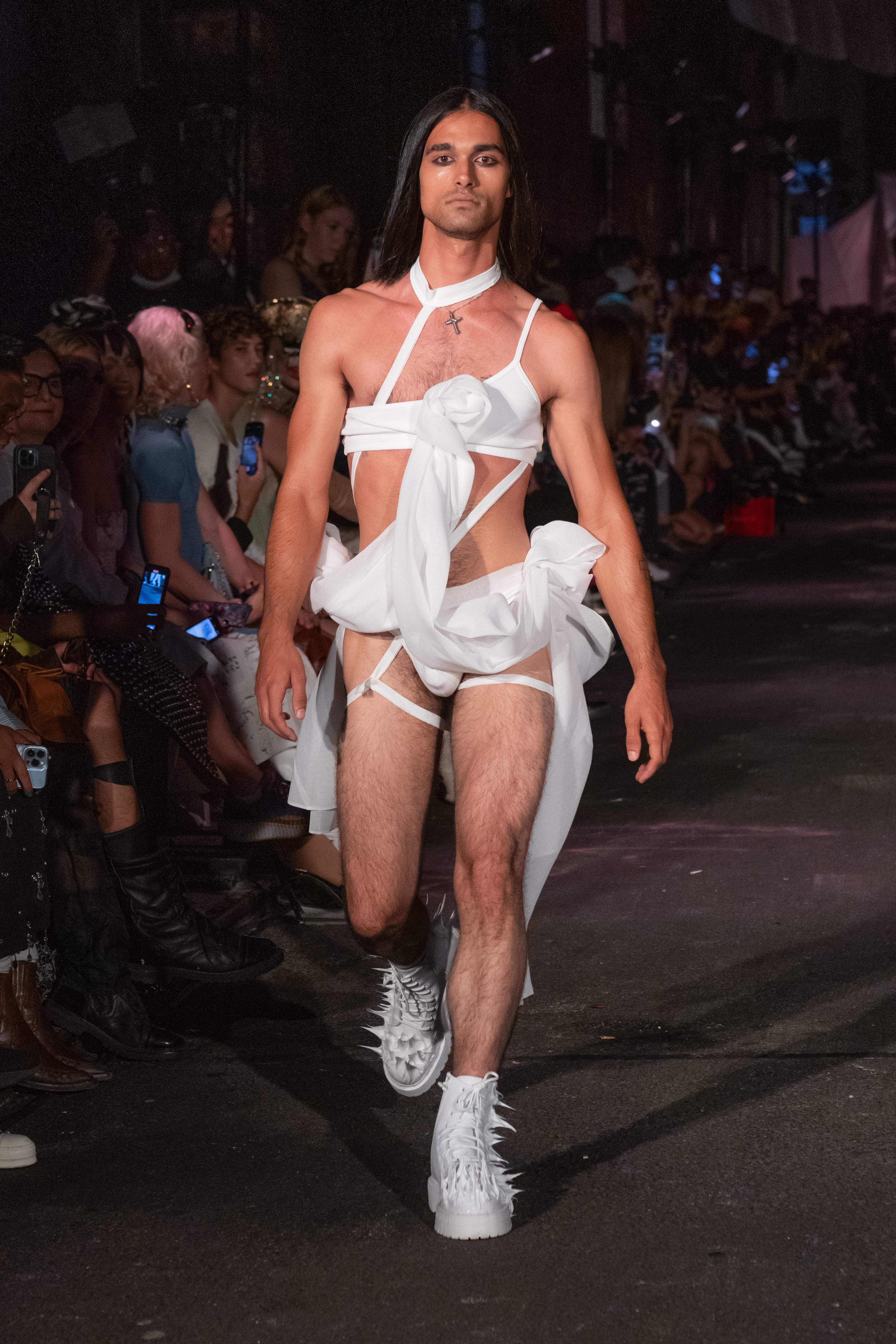 Maison Blanche by Yannik Zamboni NYFW SS23 9.14.22 - photo by Andrew Werner, Z72_4046.jpg__PID:982def1c-b11e-49f1-a2fb-2934ad893e59