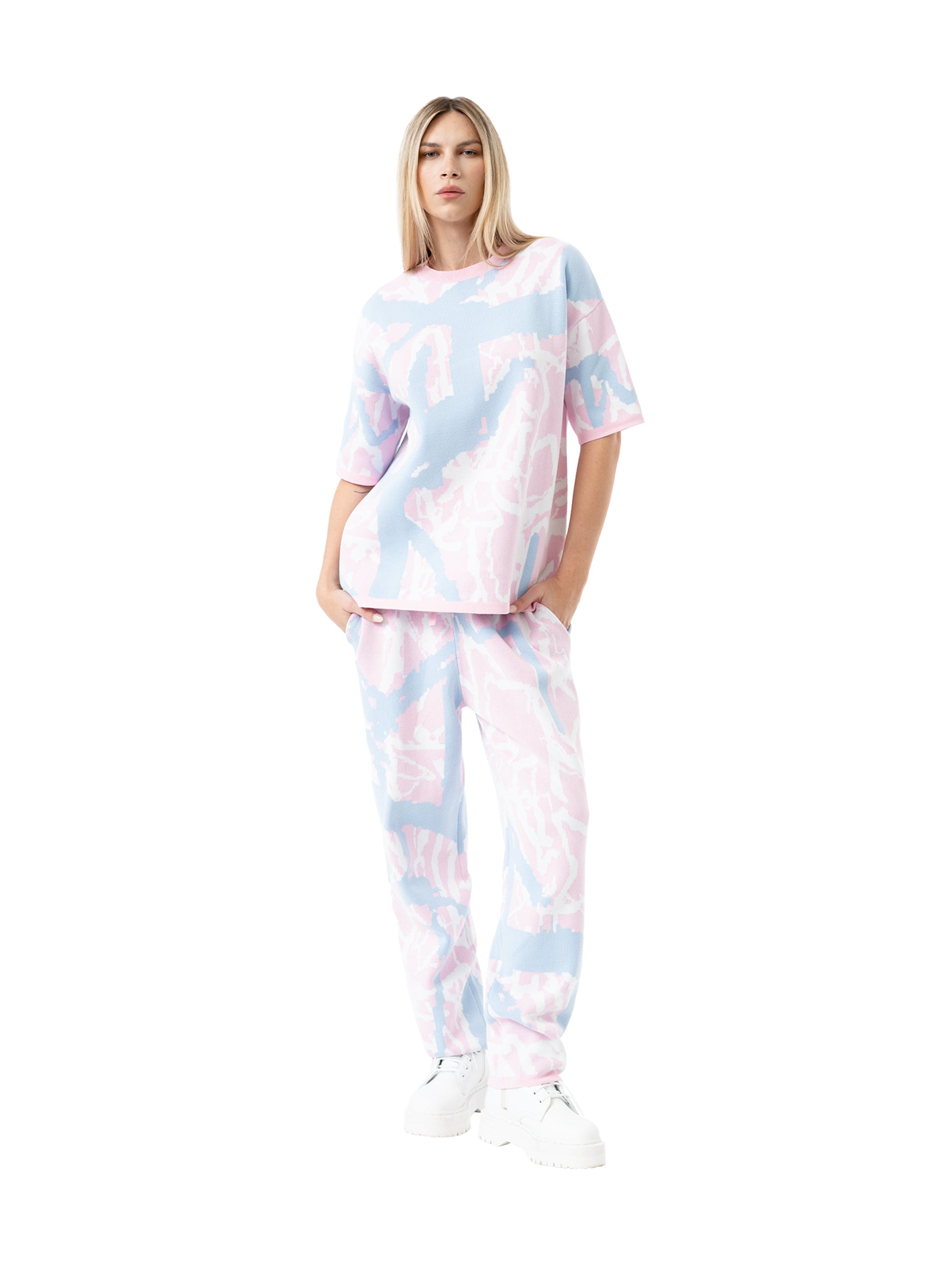 oversized knit T-shirt abstract - rose/sky